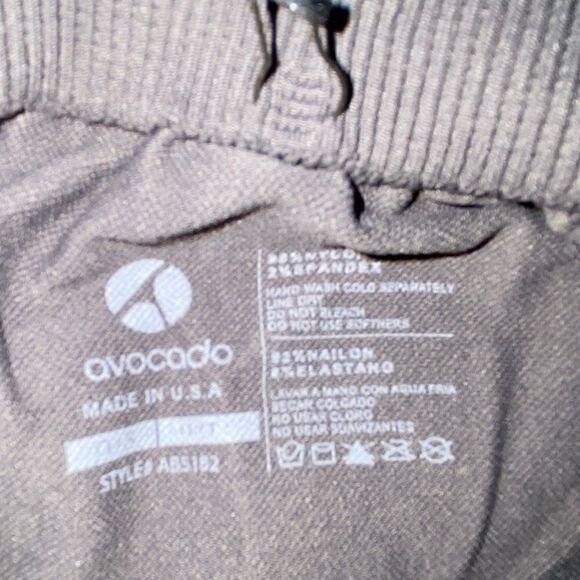 avocado Leggings Full Length NWT’s in Pewter - Picture 8 of 9